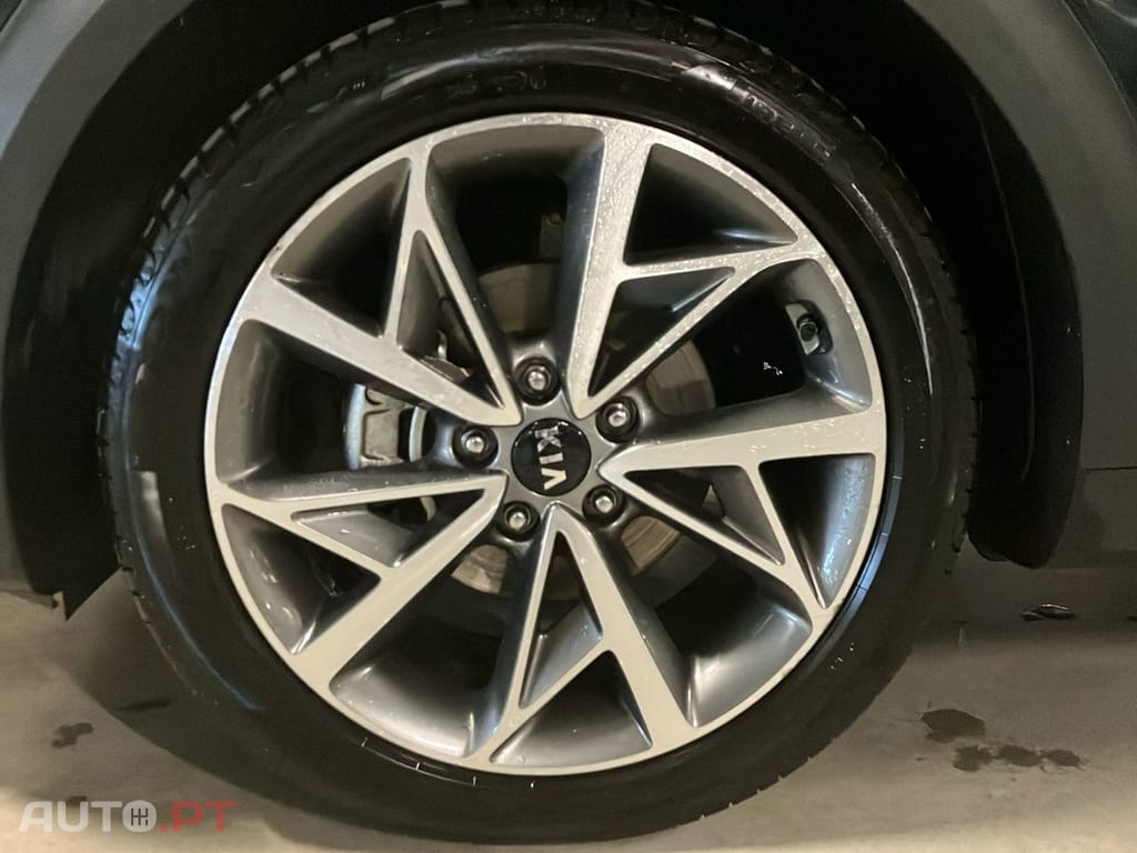 Kia Niro 1.6 GDi HEV EX