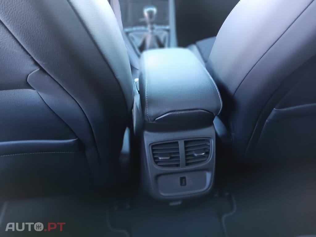 Opel Grandland (X) 1.2 Executive 