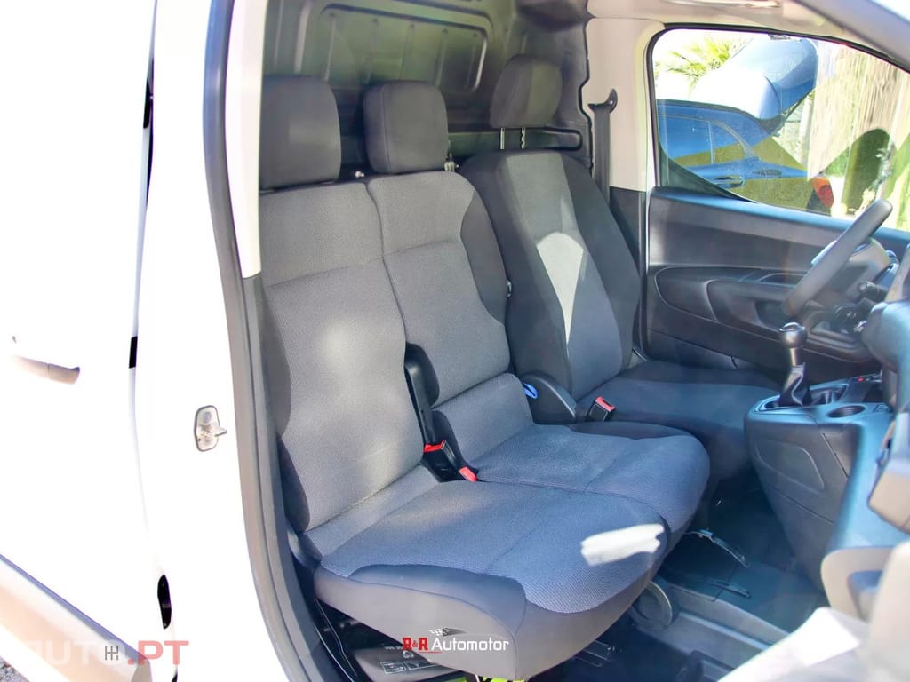 Peugeot Partner  1.5 BlueHDi Pro Longa