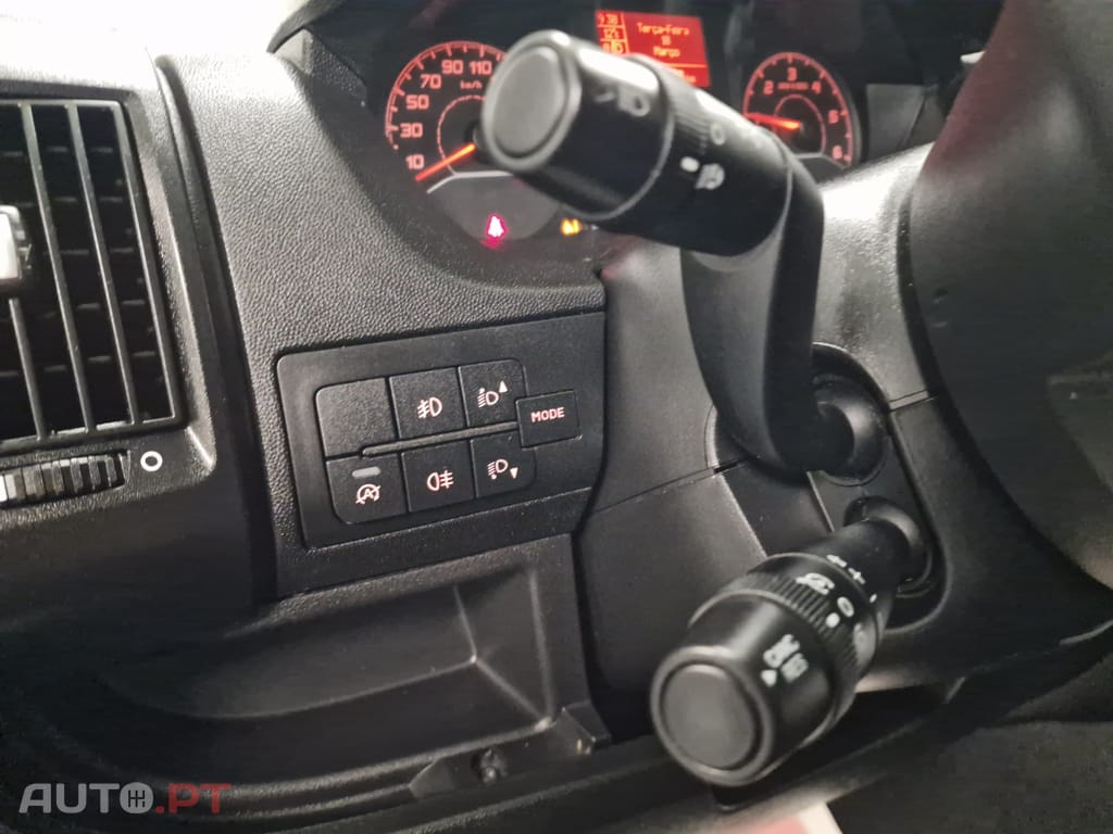 Peugeot Boxer 2.2 BlueHDi 335 L2H2 Pro GPS CAM. TRASEIRA IVA DEDUTIVEL