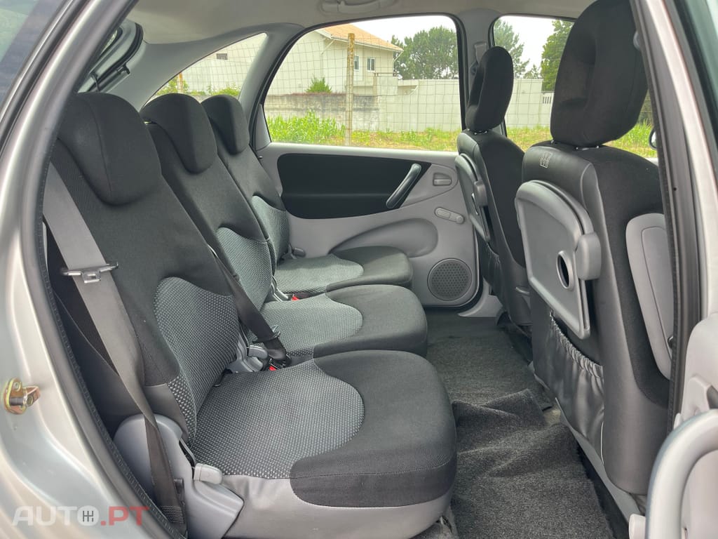 Citroen Xsara Picasso 1.6 HDi Airdream Exclusive