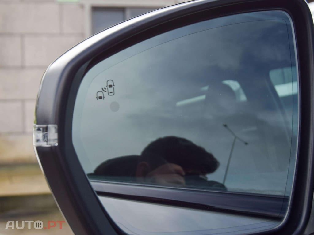 DS DS7 E-Tense Performance Line