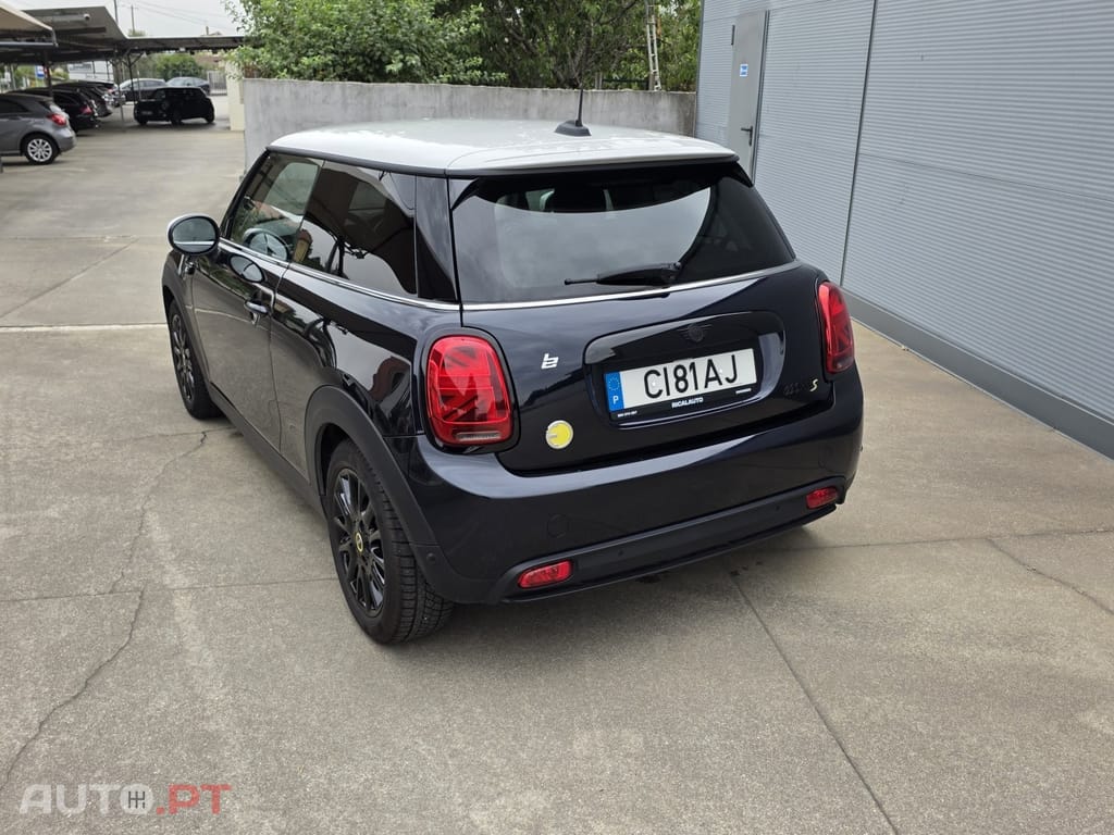 MINI Cooper Cooper E Classic S