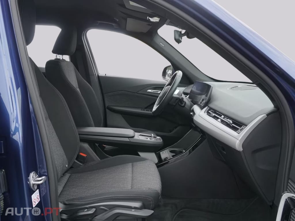 BMW iX1 xDrive30  I.V.A DEDUTÍVEL 