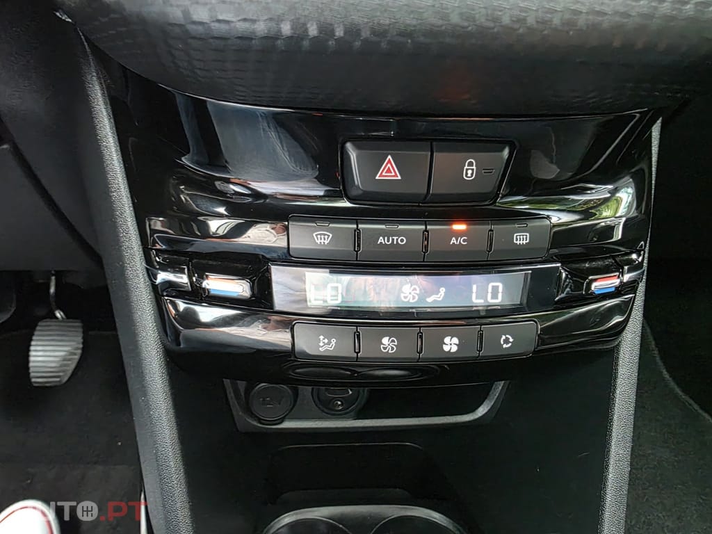 Peugeot 2008 1.6 BlueHDi Allure
