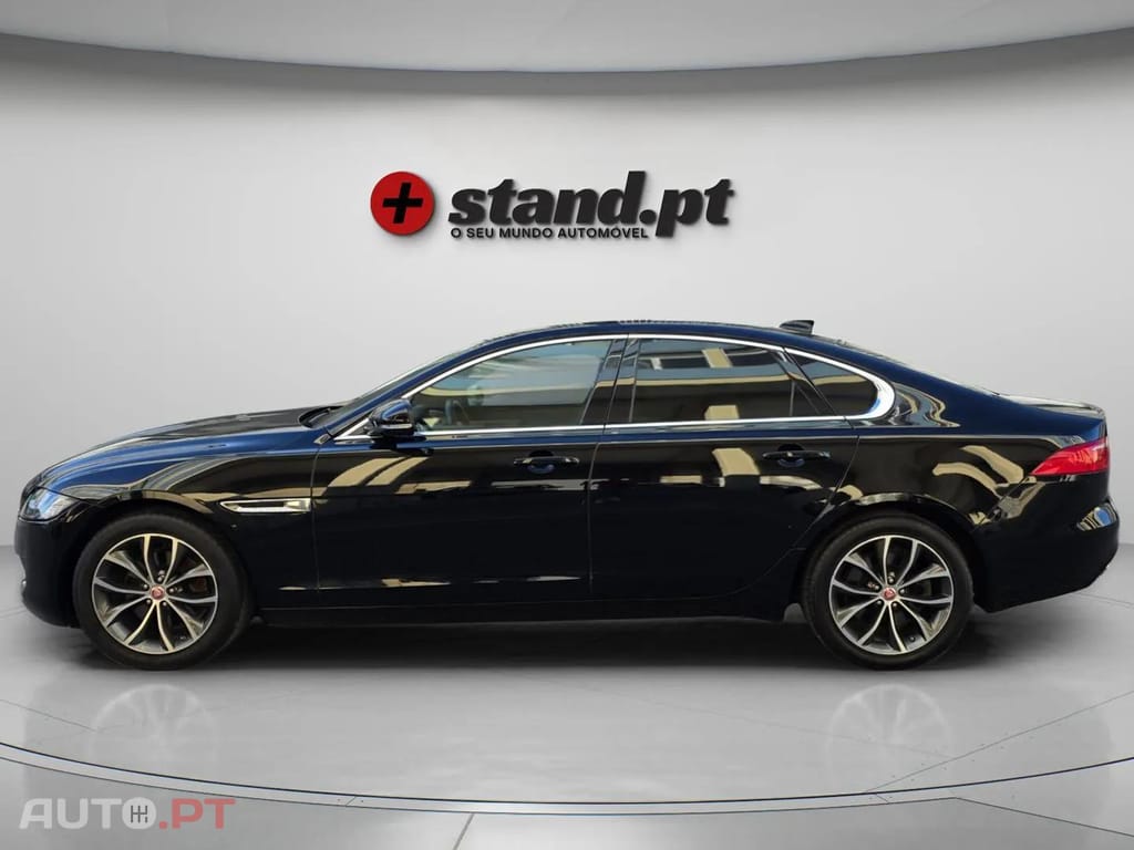 Jaguar XF 2.0 D Portfolio Aut.