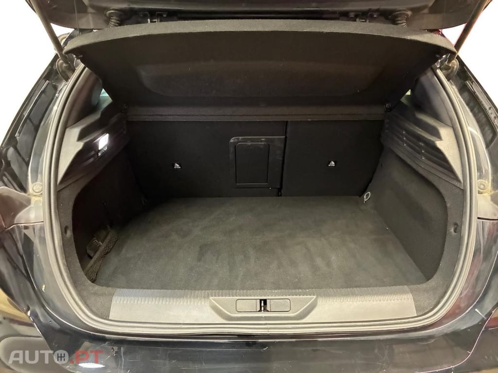 Peugeot 308 1.6 Hybrid GT e-EAT8