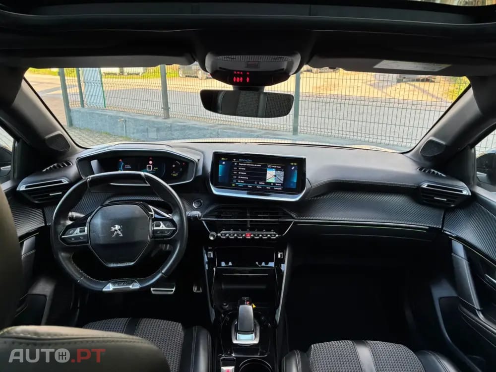 Peugeot E-208 50 kWh GT Line