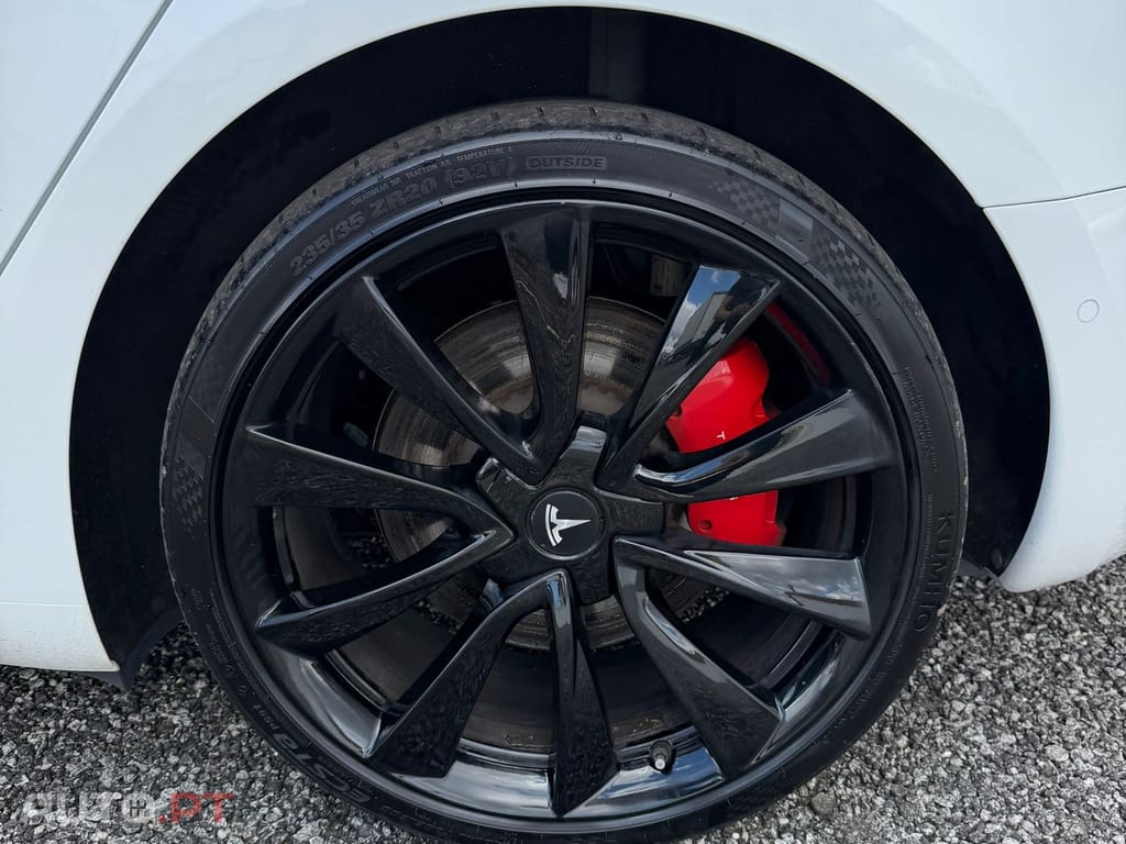 Tesla Model 3 Performance Dual Motor AWD