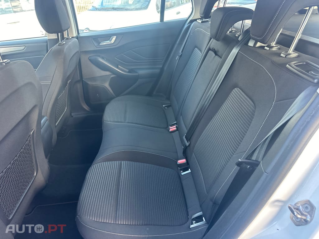 Ford Focus SW 1.5 TDCi EcoBlue Titanium