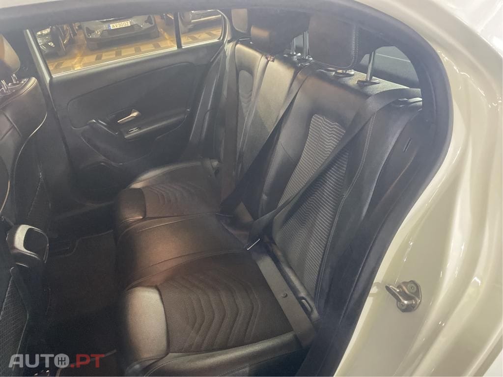Mercedes-Benz A 250 e Style Plus