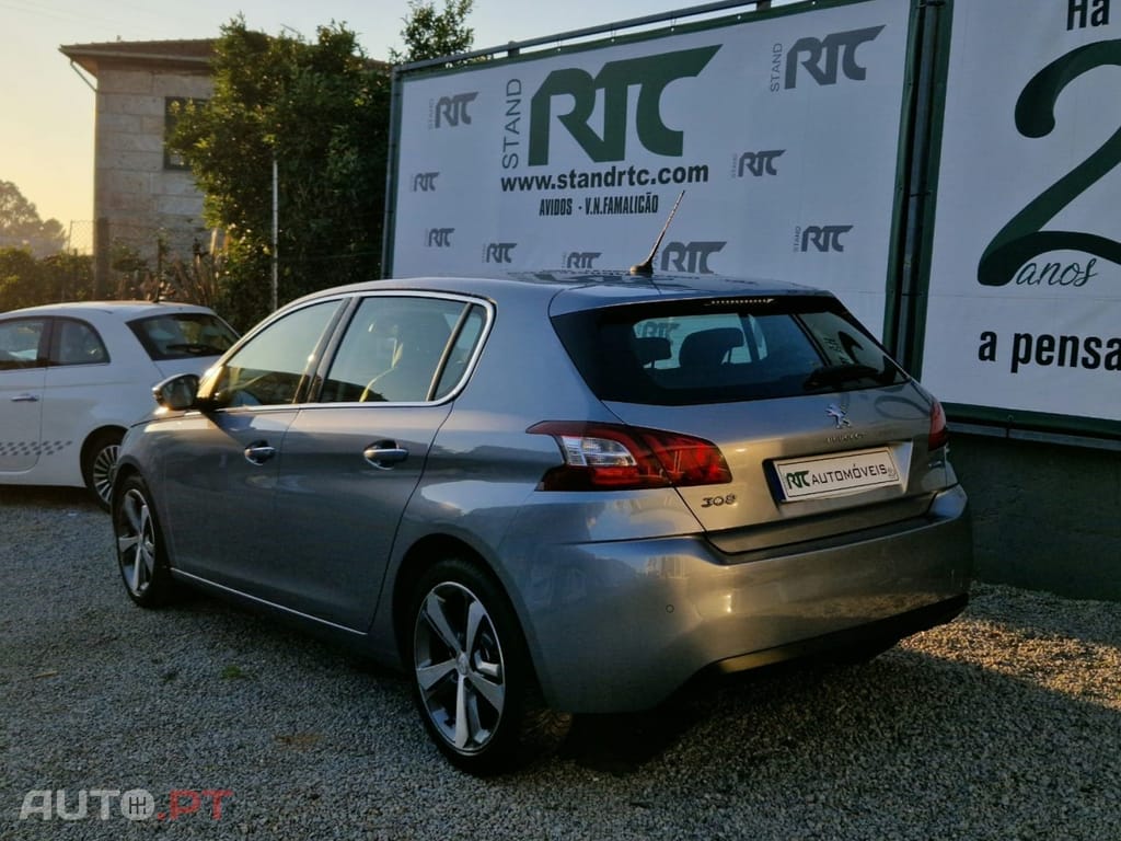 Peugeot 308 1.2 PureTech Allure J17
