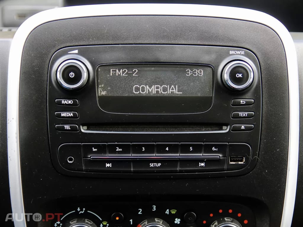 Renault Trafic TRAFIC 1.6 DCI TÉRMICA L2H1 - IVA DEDUTÍVEL
