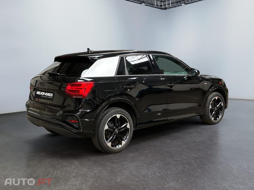 Audi Q2 30 TDI S line S tronic