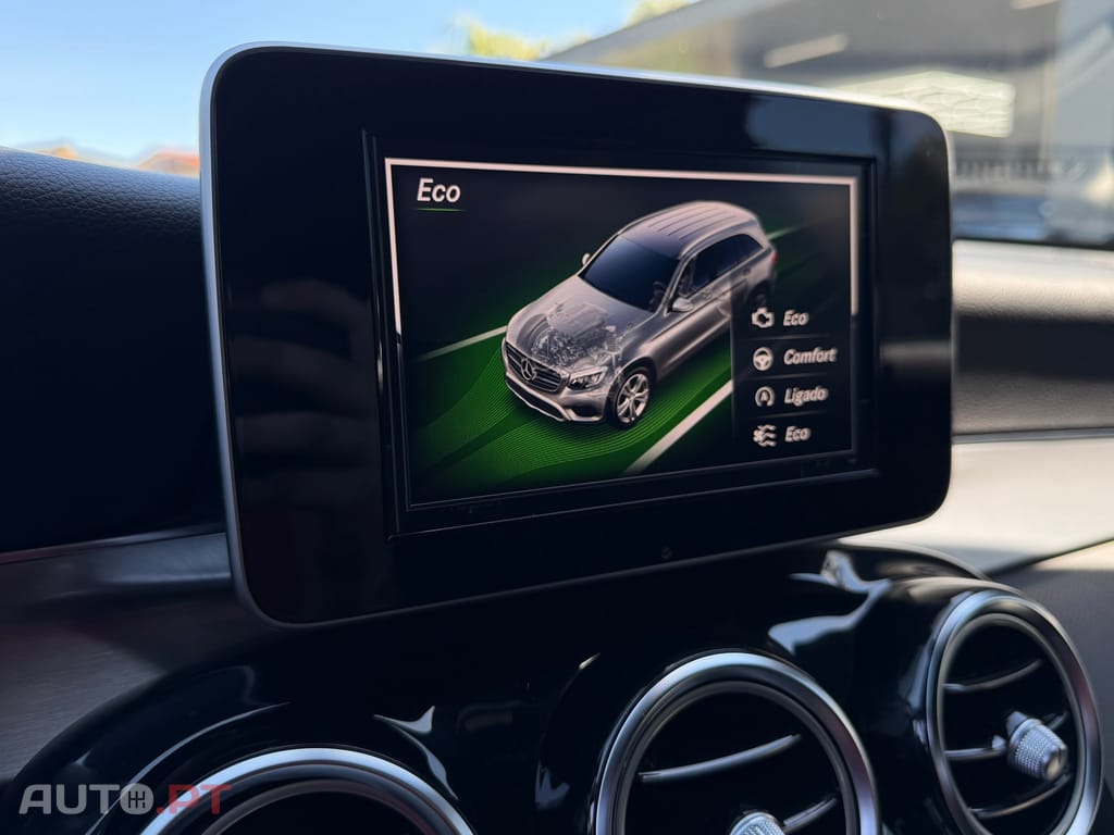 Mercedes-Benz GLC 250 d AMG Line 4-Matic