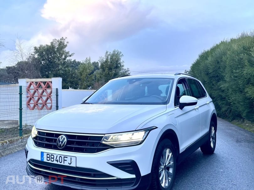 Volkswagen Tiguan 1.4 TSI eHybrid Life DSG