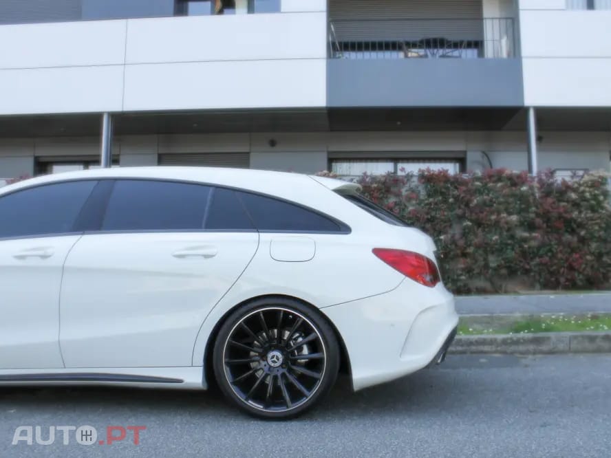 Mercedes-Benz CLA 200 d Shooting Brake AMG Line