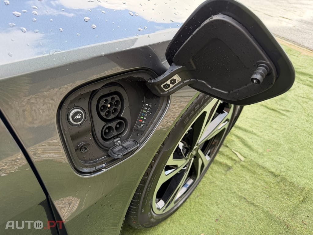 Audi E-Tron GT quattro