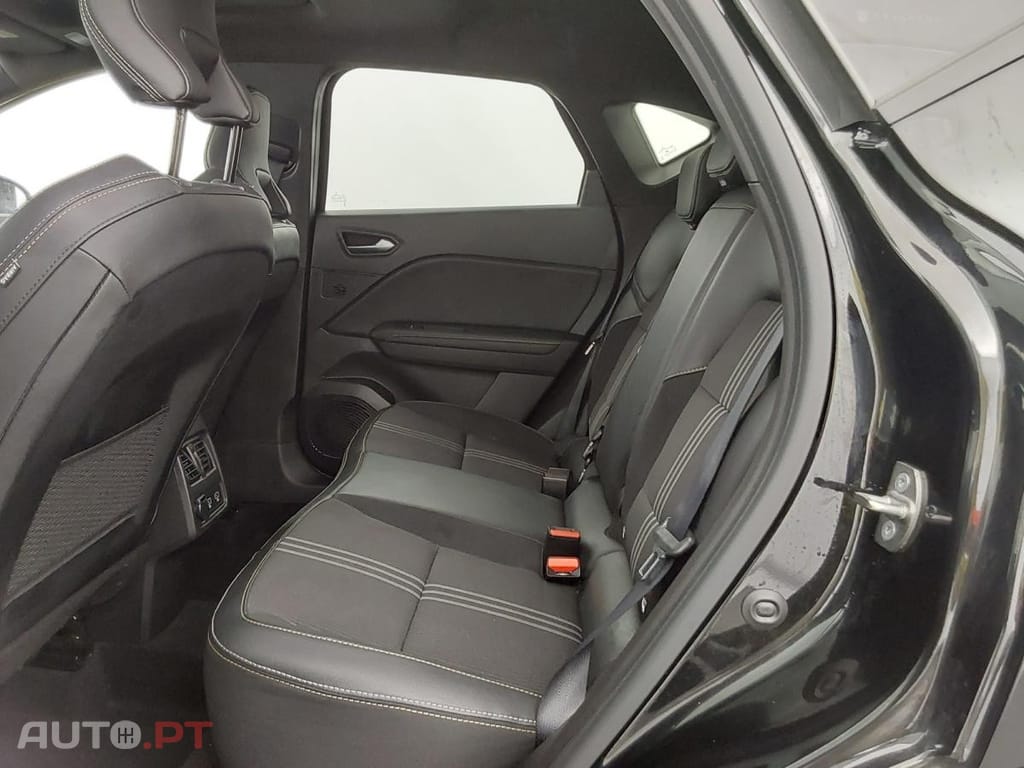 Renault Captur 1.6 E-Tech Full Hybrid Engineered