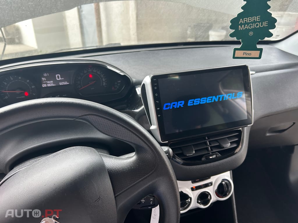 Peugeot 208 Vti