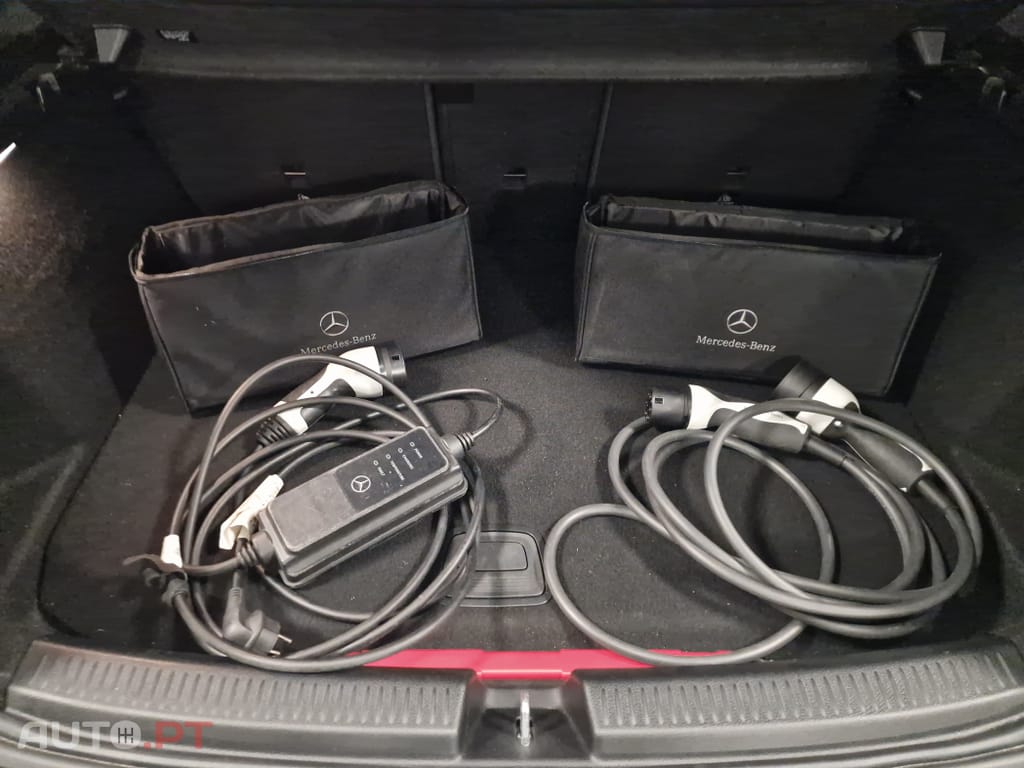 Mercedes-Benz A 250 E STYLE PLUS Hibrido Plug-In