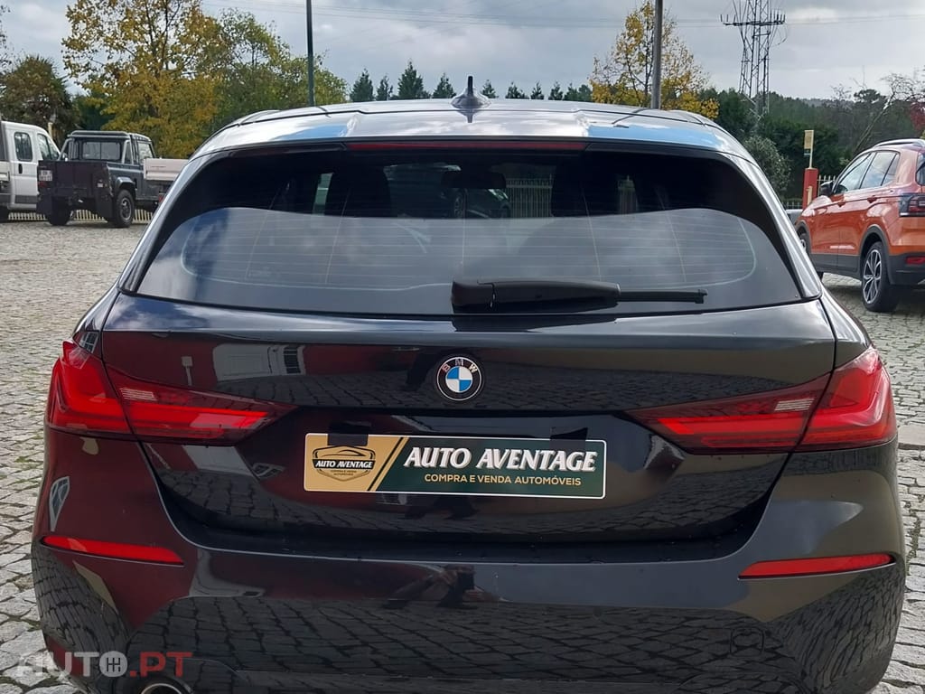 BMW 116 116d ADVENTAGE