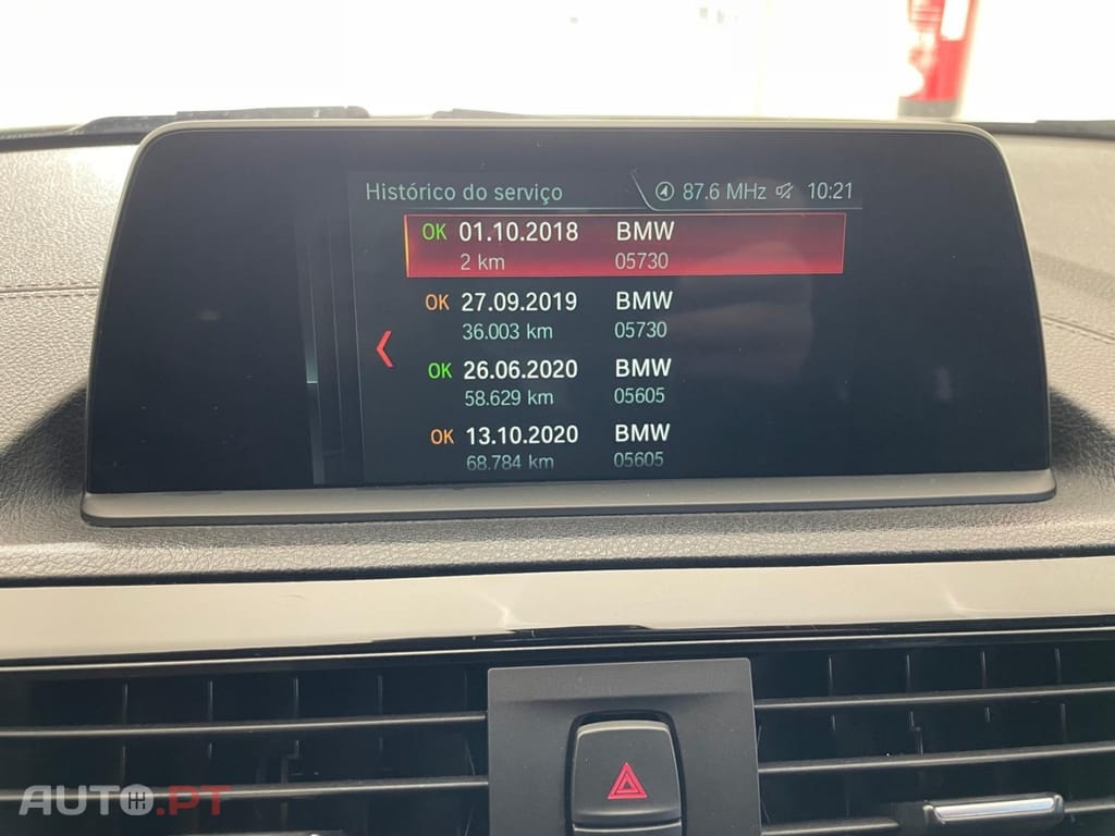 BMW 116 d Pack Desportivo M Auto