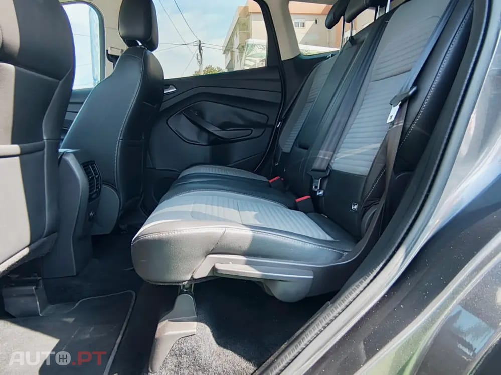 Ford Kuga 1.5 TDCi EcoBlue Titanium