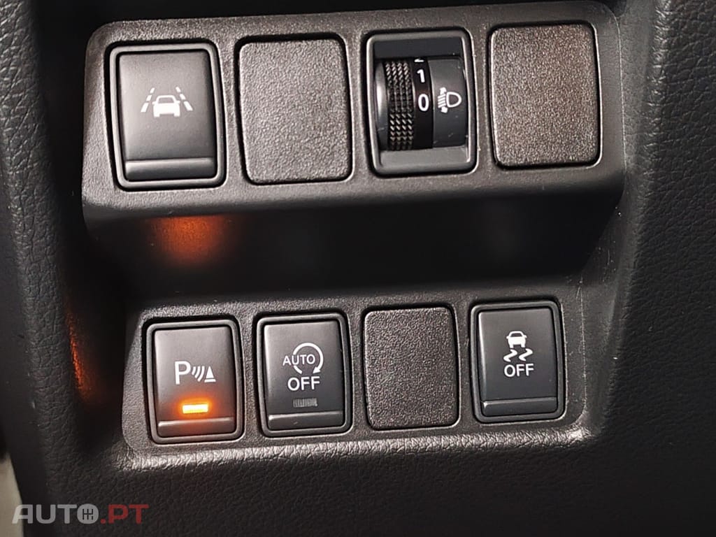 Nissan Qashqai 1.5 dCi N-Connecta 18