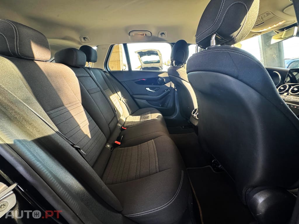 Mercedes-Benz C 300 de Avantgarde