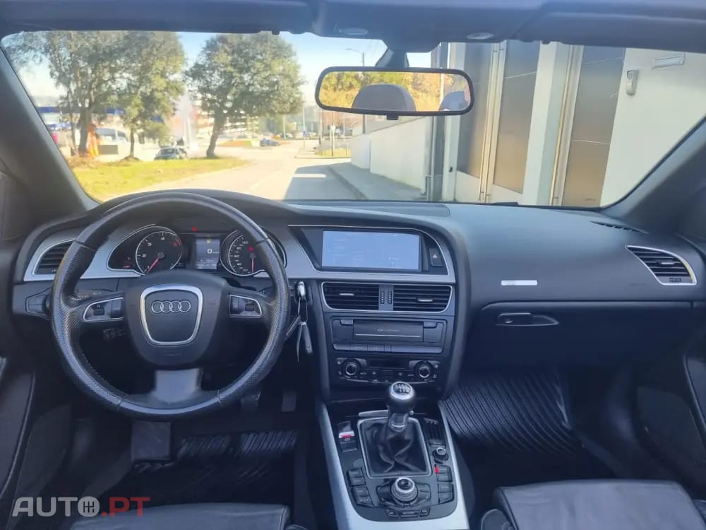 Audi A5 2.0 TDi S-line