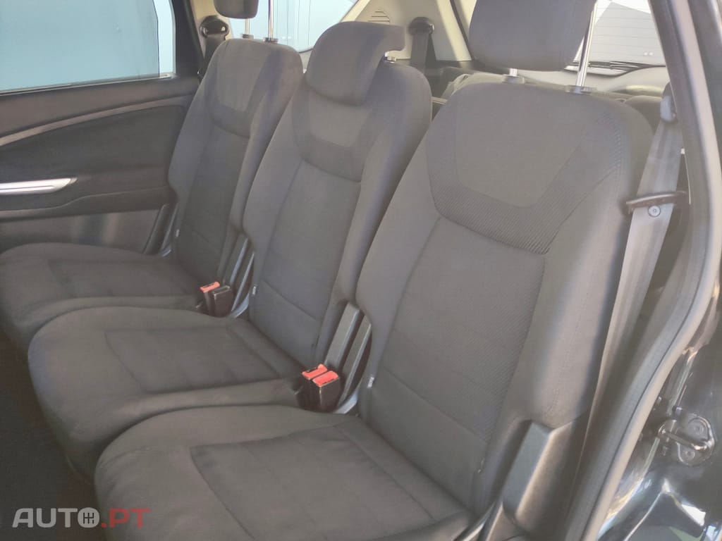 Ford S-Max 2.0 TDCi Trend 7L