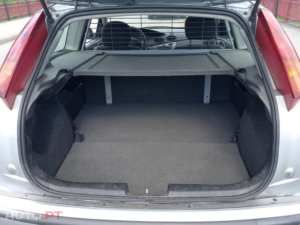 Ford Focus 1.8TDDI 90cv A/C