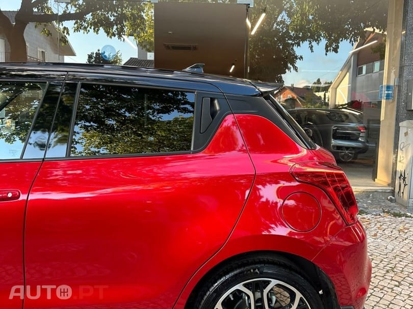 Suzuki Swift Sport 1.4 Boosterjet Hybrid