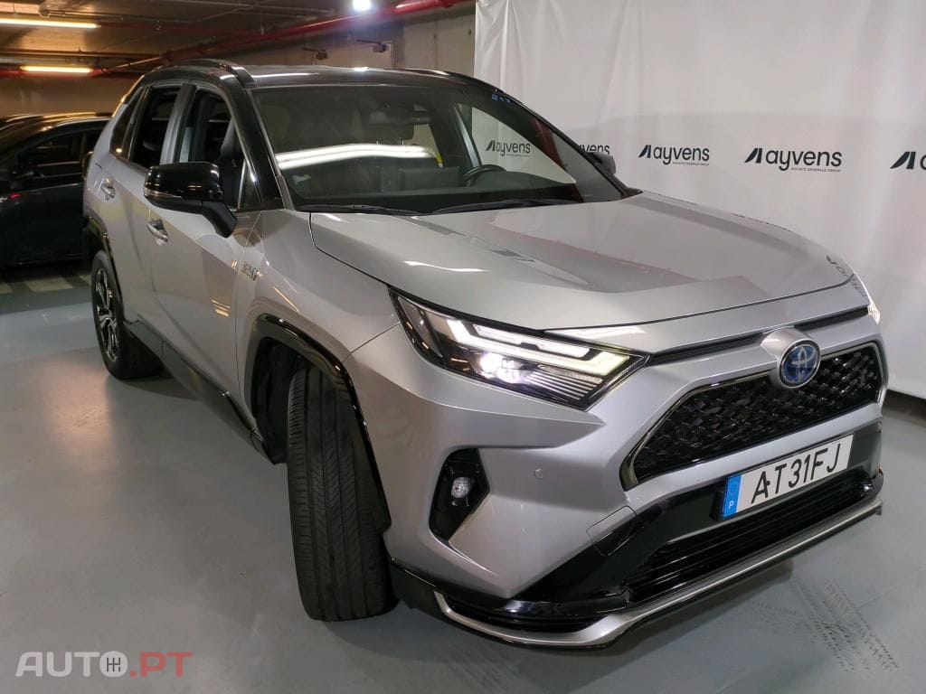 Toyota RAV4 2.5 HDF Plug-in Square Co.AWD-i