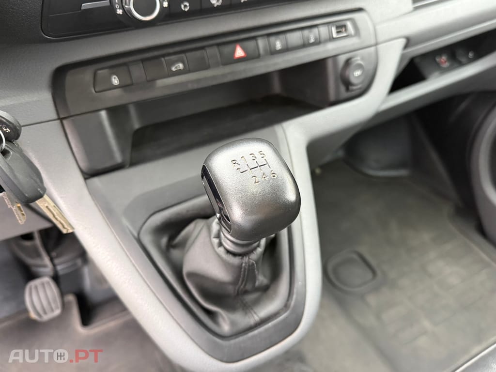 Peugeot Expert 1.6 BlueHDi L2H1