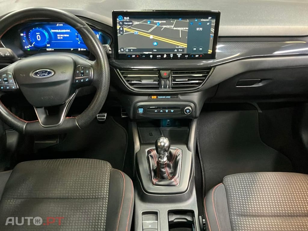 Ford Focus 1.0 EcoBoost MHEV ST-Line