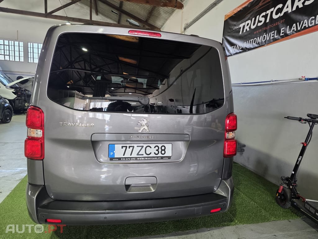 Peugeot Traveller 1.5 BLUEHDI LD3H1 ACTIVE STANDART
