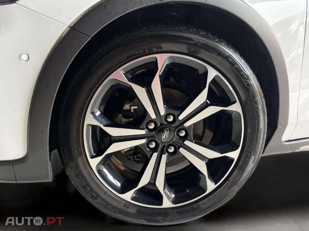 Ford Focus EcoBoost MILDHYBRID