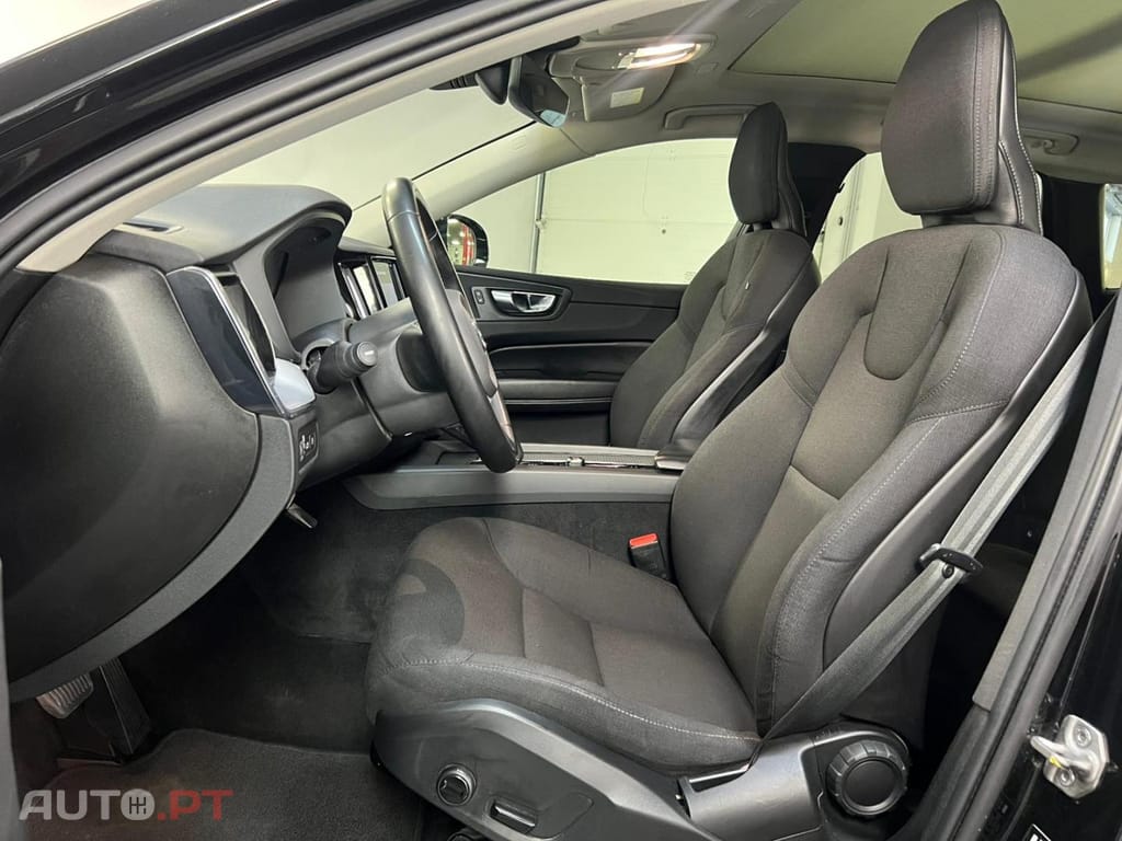 Volvo XC60 2.0 T6 340 AWD PHEV Inscription Auto