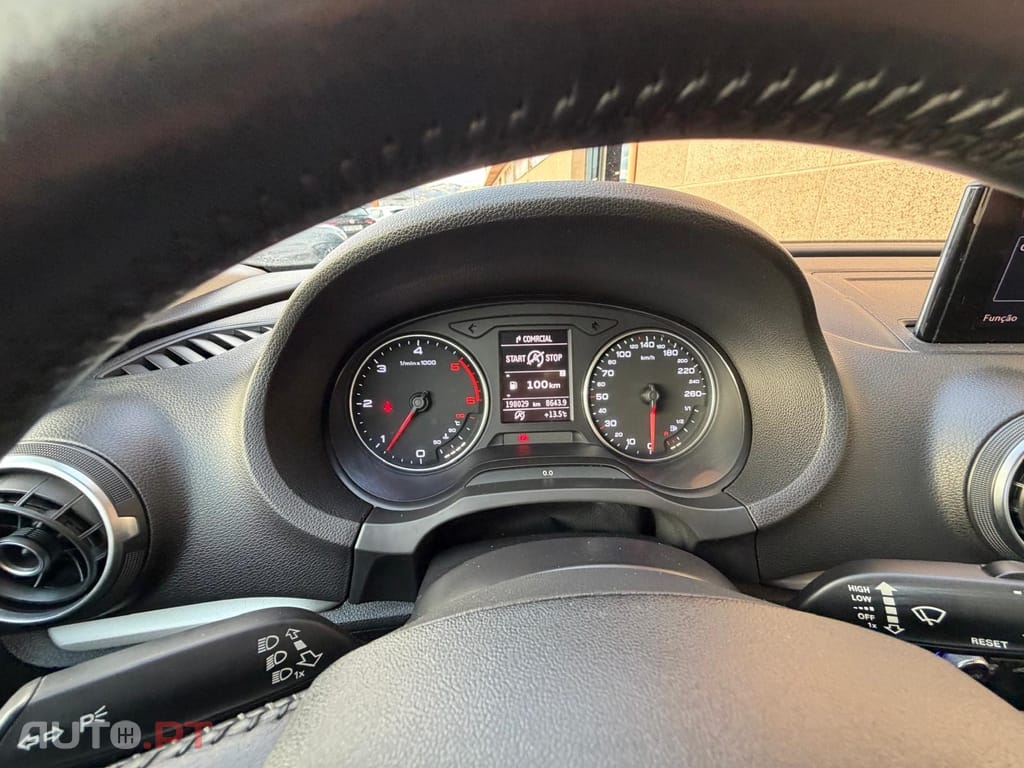 Audi A3 Sportback 2.0 TDI Attraction