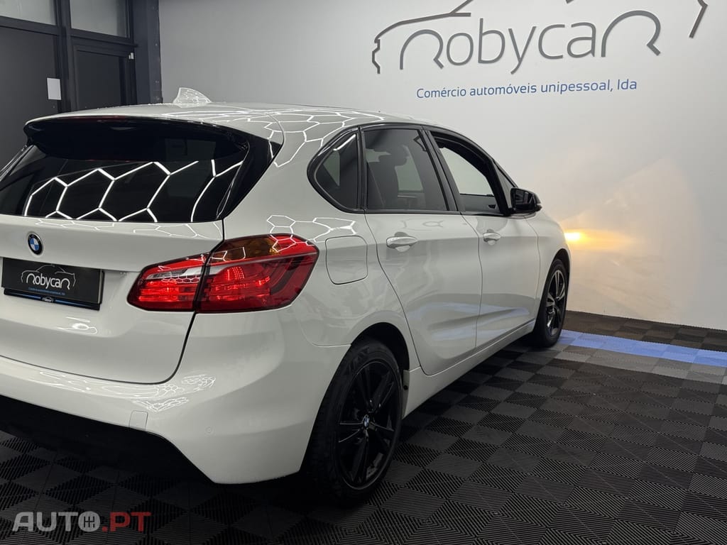 BMW 216 d Line Sport