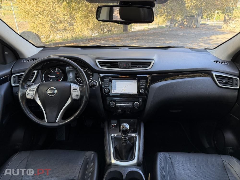 Nissan Qashqai 1.6 dCi Tekna 19 Pele