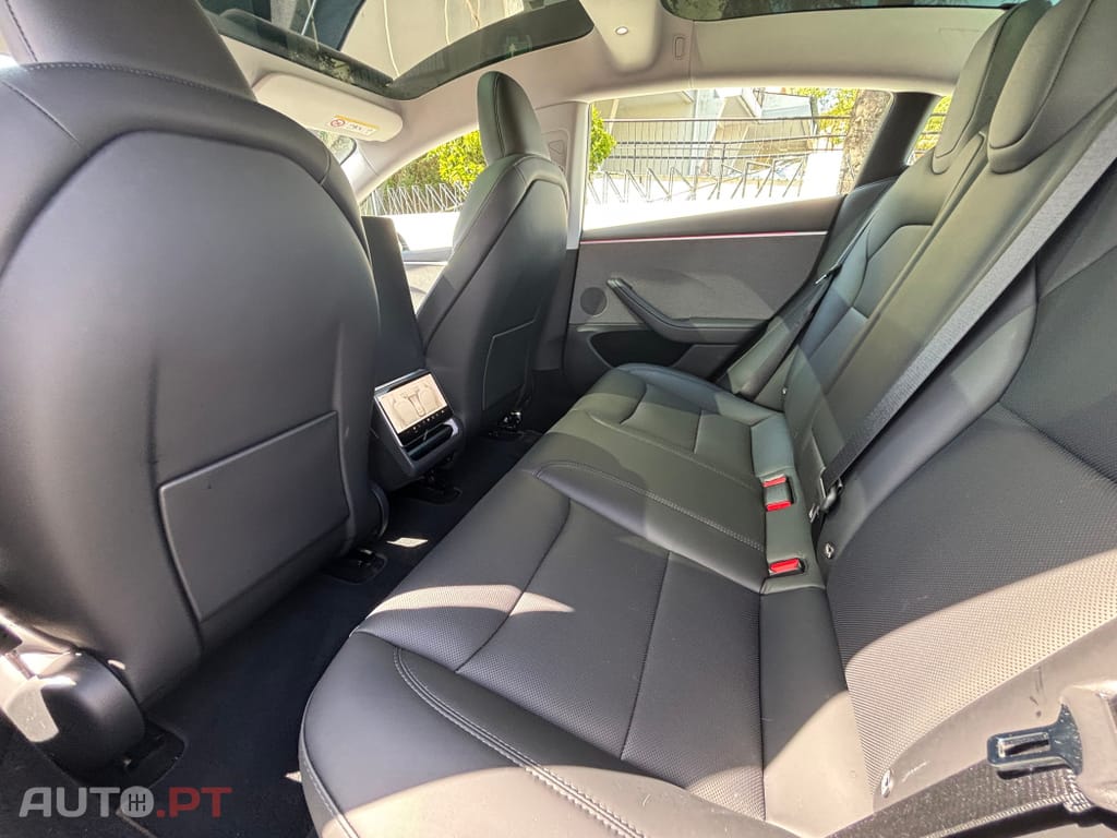 Tesla Model 3 Tração Traseira Premium