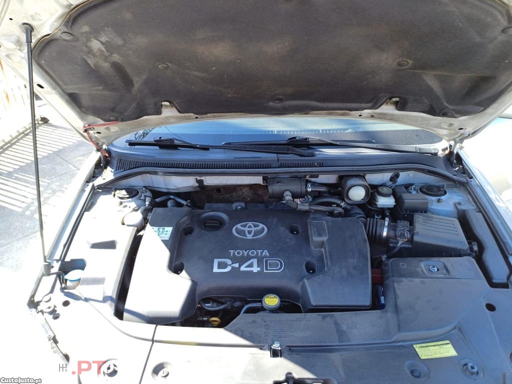 Toyota Avensis LB 2.0 D-4D Sol