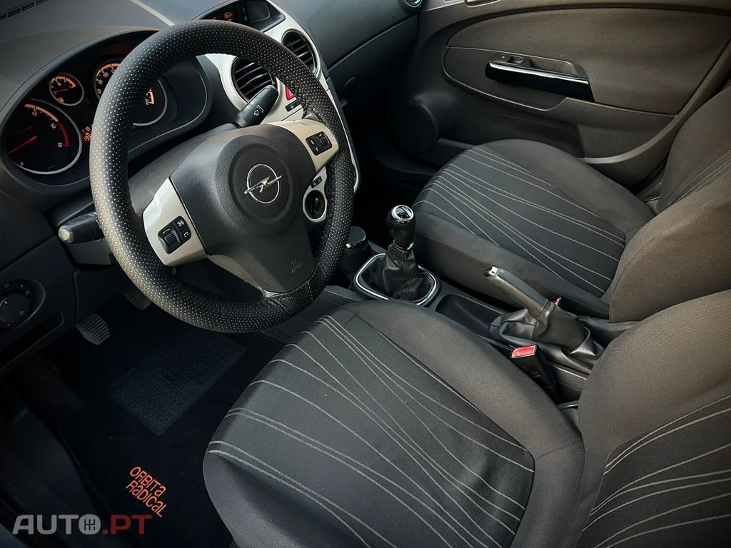 Opel Corsa 1.3 CDTi CMON