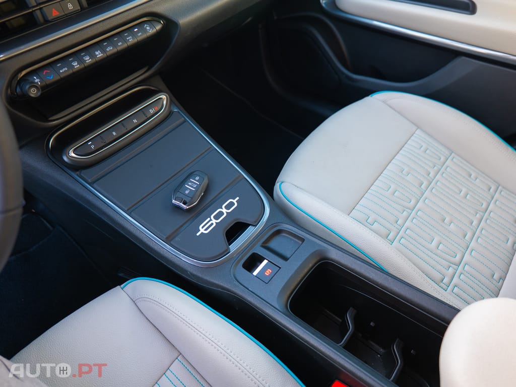 Fiat 600 1.2 Hybrid La Prima