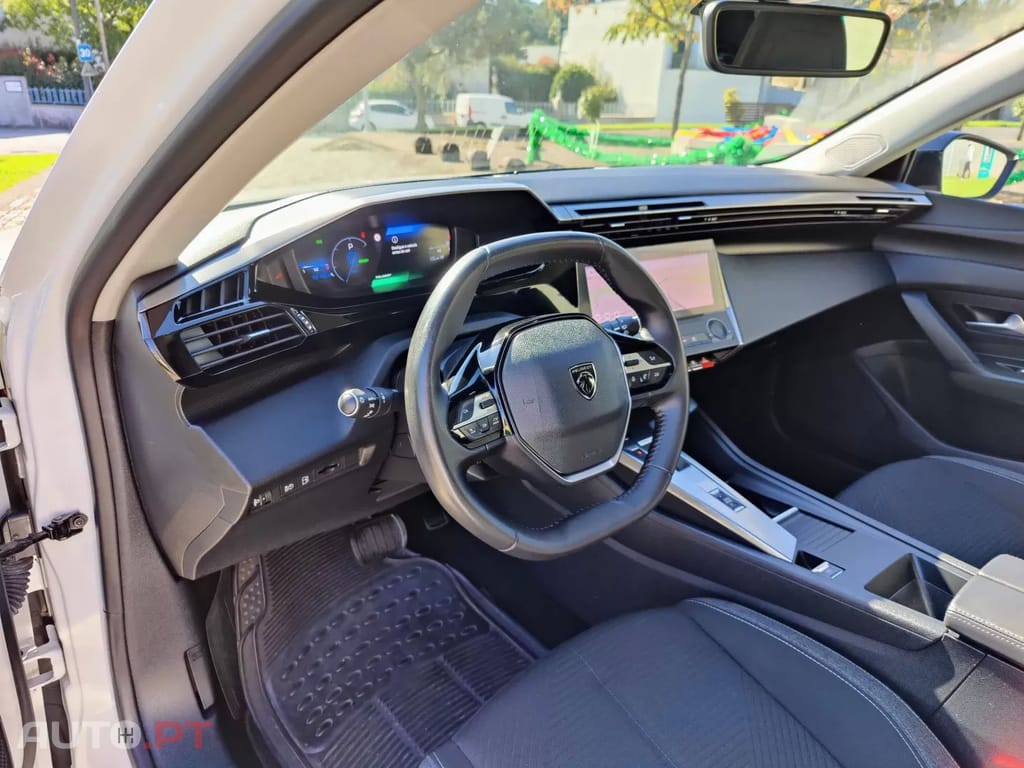 Peugeot 308 1.6 Hybrid Active Pack e-EAT8