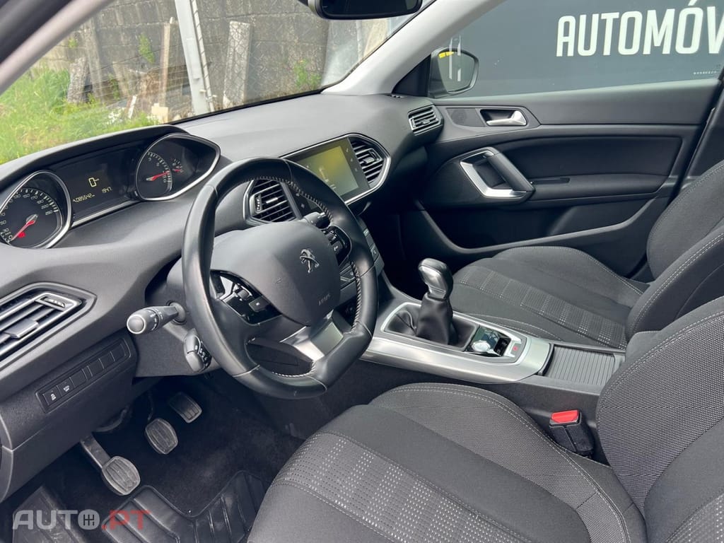 Peugeot 308 PureTech 110 Stop & Start Allure