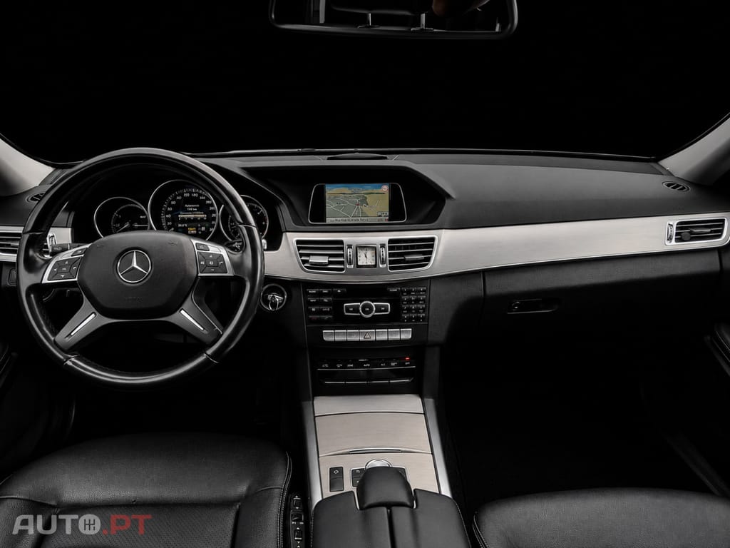 Mercedes-Benz E 300 Bluetec Hybrid Avantgarde
